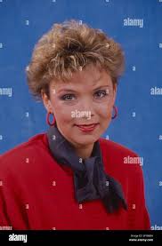 Barbara Hintzen's Instagram, Twitter & Facebook