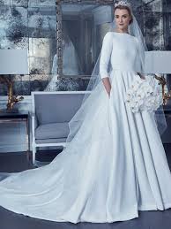 Royal expert kate nicholl said prior to the wedding that meghan was likely to go for something with a much more modest price tag. Meghan Markle Wedding Dress Details About Her Two Gowns