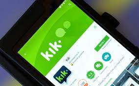 Children at risk' on Kik app, senior police officer warns as child abuse  reports from messaging service quadruple