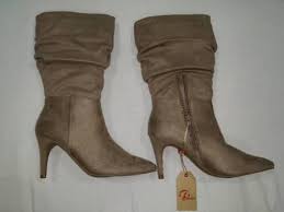 Check spelling or type a new query. Botas Largas Gamuza Abanas Nuevas Bata En Colombia Clasf Moda Y Accesorios