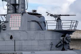 Pacific fleet, in additional to the dozens of patrol and scout planes that filled the hangars and airfield, all of. Kak Sejchas Vyglyadit Perl Harbor