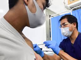 Flu shots are already available at some pharmacies. Out Of 800 000 Vaccinated People In Minnesota Only 89 Got Covid 19