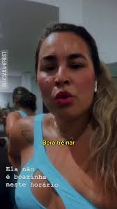 Lucy Muniz (@lucymunyz84)