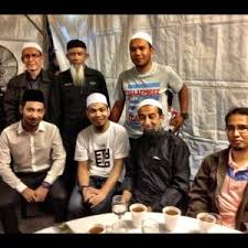 Ustaz azhar idrus lahir di kampung ladang, kuala terengganu, terengganu darul iman. Gambar Santai Ustaz Azhar Idrus Di Luar Ceramah Azhan Co