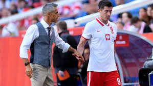 Badanych uważa, że jeśli polska odpadnie na etapie fazy grupowej euro 2020, paulo sousa nie powinien być nadal selekcjonerem reprezentacji. Euro 2020 Polska Islandia Islandzkie Media Bylismy O Maly Wlos Od Zwyciestwa Nad Silna Polska Sport Tvp Pl