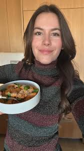 Spicy Vodka Rigatoni 🍝 a Besser family fave that I now make for all of my  clients!, Here’s what you need for the vodka sauce:, 2 tablespoons unsalted  butter , 2 large shallots, finely minced , 4 ...