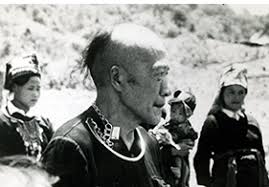 In vietnam, the hmong people are one of the largest ethnic minorities (around 900,000 people). Hmong Timeline Minnesota Historical Society