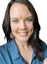 Kisha Sanders's Instagram, Twitter & Facebook