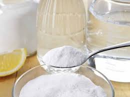 Que Faire Avec Du Bicarbonate En Cuisine Nettoyage Au Bicarbonate De Soude Bicarbonate De Soude Vinaigre Trucs Et Astuces Cuisine