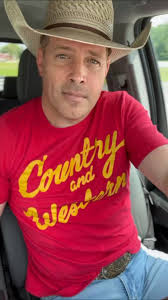 I wanted to wish my dad, Donice Morace Sr, a big ol' Happy Birthday today.  He's always been my partner in crime from being a dad, merch guy to best  friend. Love