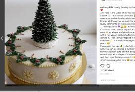 Prepare cake mix according to package directions using water, oil and eggs. Microwave Christmas Tree Cake Pan Recipe Easy Chocolate Christmas Tree Pretzels The American Patriette Microwave Christmas Tree Cake Pan Recipe 3d Christmas Tree Cake Mould By Cake Craft Company By Tika Rini Juni 23 2021 Microwave Christmas