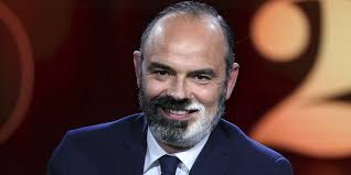 Une concertation sera lancée dès la rentrée. Edouard Philippe A Deja Vu Aux Manettes Le Docu Sur Ses Trois Ans A Matignon Qui Sera Diffuse Cet Ete