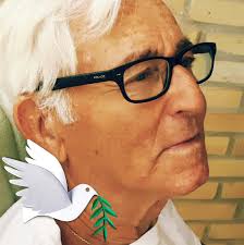 Buenas tardes. Me acaban de comunicar que ha fallecido pepito periciales de  alquerías. Ya está en el tanatorio. Entierro mañana a las 12.d .e p