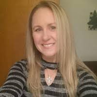 Deanna Dodd's Instagram, Twitter & Facebook