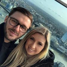 Rebecca Arnold (@Bebs289)