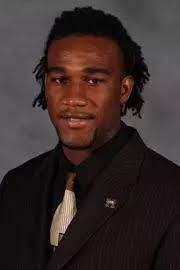 Robert Elliott's Instagram, Twitter & Facebook