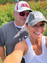 What a beautiful place. We had a great couples weekend away Roy Holifield  Gidget Maxwell Cameron Hussey #blueridgemountains