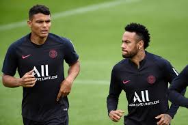 Latest on chelsea defender thiago silva including news, stats, videos, highlights and more on espn. Thiago Silva Says He Told Indispensable Neymar To Stay At Psg Bleacher Report Latest News Videos And Highlights