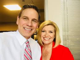 Happy Monday !! Back to work from spring break ... back to reality! Rob  Stafford and I will see you tonight at 5,6 and 10 NBC Chicago! How are your  brackets doing?