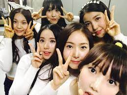 The cut's advice columnist heather havrilesky answers readers' questions about how to be in the w. Gfriend New Kpop Girl Group Updates 2 Chasing Sky Or Stars