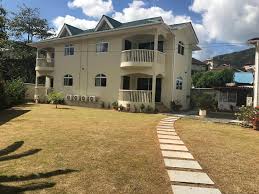 Flower Garden Self Catering Apartments Apartment In Beau