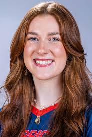 Anna Happel's Instagram, Twitter & Facebook