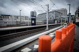 Drei gegliederte baukörper besetzten das band entlang der wolframstraße. Nahverkehr In Stuttgart Irrungen Und Wirrungen Im Europaviertel Stuttgart Stuttgarter Zeitung