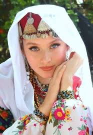 Колектив за българска шевица и народни занаяти " Росица Чуканова- 1968 г." 