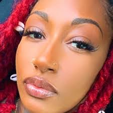 Annabeth Carter's Instagram, Twitter & Facebook