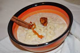 Incanta pe cei dragi cu trufe delicioase! Mucenici MunteneÈti FierÈi Farfuridi Mancare Cu Suflet By Raluca MoisÄ