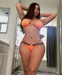 And fashion and celebrity were her two big interests early on, which helped launch her glamorous mod. Fiorella Zelaya Instagram Fiorella Zelaya Fiorella Zelaya Pictures And Photos 824 930 Likes 157 827 Talking About This Shoshanaq Thief