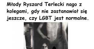 Kora miała bowiem szalony romans z ryszardem terleckim, obecnie prawą ręką jarosława kaczyńskiego.nikt o tym nie wiedział, dopiero tajemnica wyszła na jaw po ukazaniu się głośnej biografii artystki. Terlecki