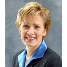 Denise Peppe's Instagram, Twitter & Facebook