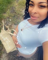 Ki Amber Jeffries (@__bella_dama__) • Instagram photos and videos