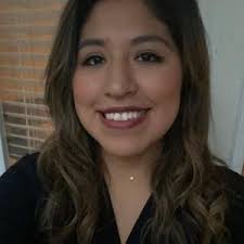 Karina Thompson (@karinathompson19)