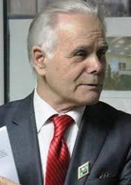 Зүүнгарын хаант улсын үеийн монгол цэргийн ёслолын дуулга. Одоо: Хасаг  улсын Улаан-Орд хотын орон нутгийн музейд буй