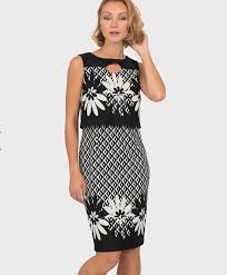 Retro completamente nero, davanti con pannello color crema a fantasia animalier. Ccsgkxa0zlnepm
