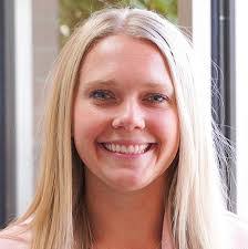 Alisa Crouch's Instagram, Twitter & Facebook