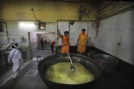 Wck has created a new model for disaster response through its work helping devastated communities recover and establish resilient food systems. Why New Delhi S Sikh Kitchens Cook 100 000 Meals Daily Csmonitor Com