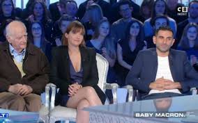 Une cadre de la fonction publique clash aurore berge. Salut Les Terriens La Deputee Aurore Berge Attaquee Sur Sa Tenue