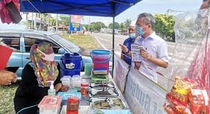 >> infografik > > prestasi perusahaan kecil dan sederhana (pks) 2018. Geran Khas Prihatin Gkp Untuk Perusahaan Kecil Sederhana Kota Melaka Mp Kota Melaka Yb Khoo Poay Tiong