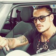 Anna Mangone's Instagram, Twitter & Facebook