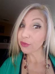 Lavender lipsense: correct or wait until next touch up?