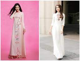 The áo dài adalah simbol kecantikan feminin di vietnam, dan bahkan ketika dunia moden menolak untuk menggantikan beberapa cara tradisional kehidupan di sini. Visa Vietnam Ao Dai Pakaian Tradisional Vietnam Pakaian Tradisional Pakaian Barat Wanita