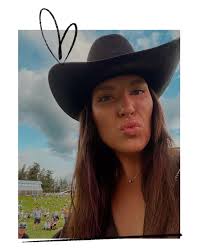 To be loved & guided by these women has been one of life's greatest gifts.  Happiest Mother's Day to you 🤍🌷