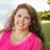 Amanda Swigert's Instagram, Twitter & Facebook