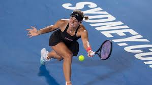 Wir warten noch auf den gegner von alexander zverev im nächsten spiel. Uberzeugend Mit Neuem Trainer Kerber Spielt Die Musik Trainer Schuttler Stimmt Den Ton N Tv De