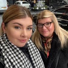 We've booked for 2026, but don't have tickets yet as I want to see how  prices go and whether Black Friday yields any deals. I definately want a  universal pass, but I