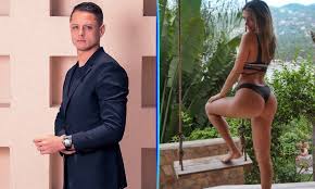 And this news took the internet by storm. Quien Es Sarah Kohan La Nueva Novia De Chicharito