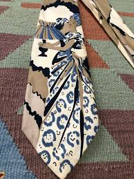 Tommy bahama valencia 57703 indoor area rug. Free Shipping Gogovintage Tommy Bahama Tie Wide Swing Tie Blue Red Beige Green Tropical Floral Pattern Tie Silk Tie Vintage Office Accessories Neckties Springart Fr